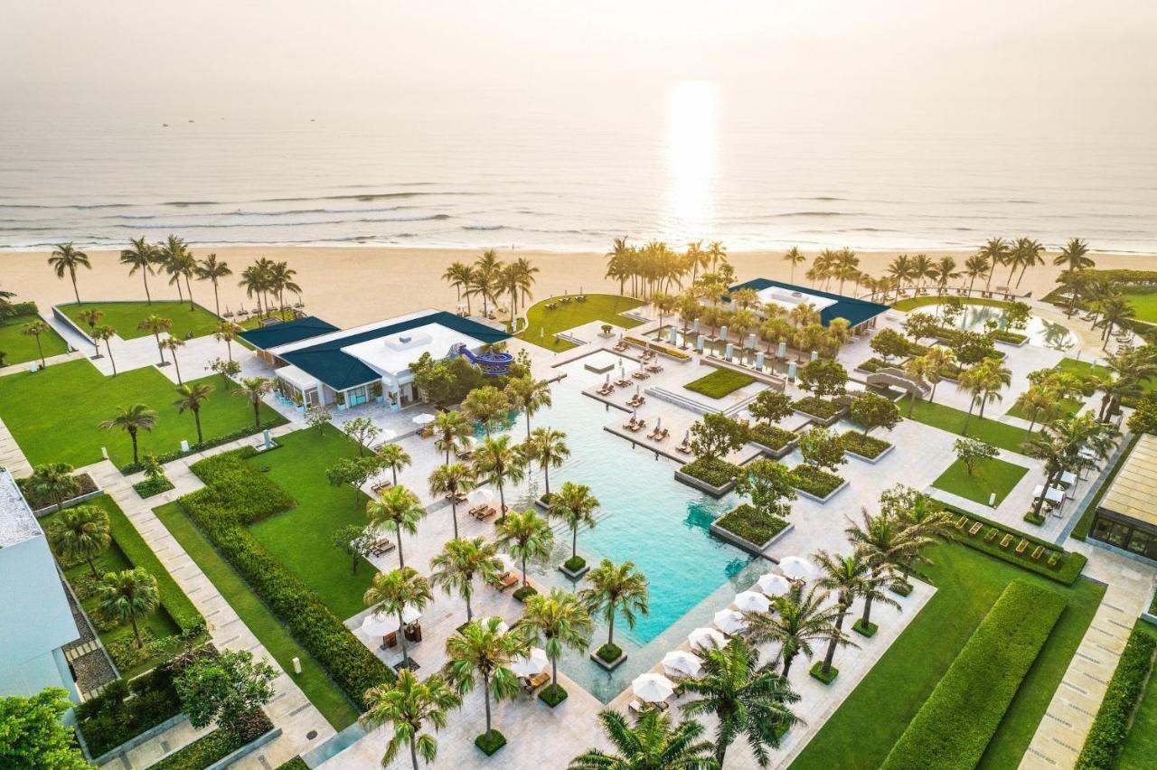 Hyatt Regency And 5* Дананг