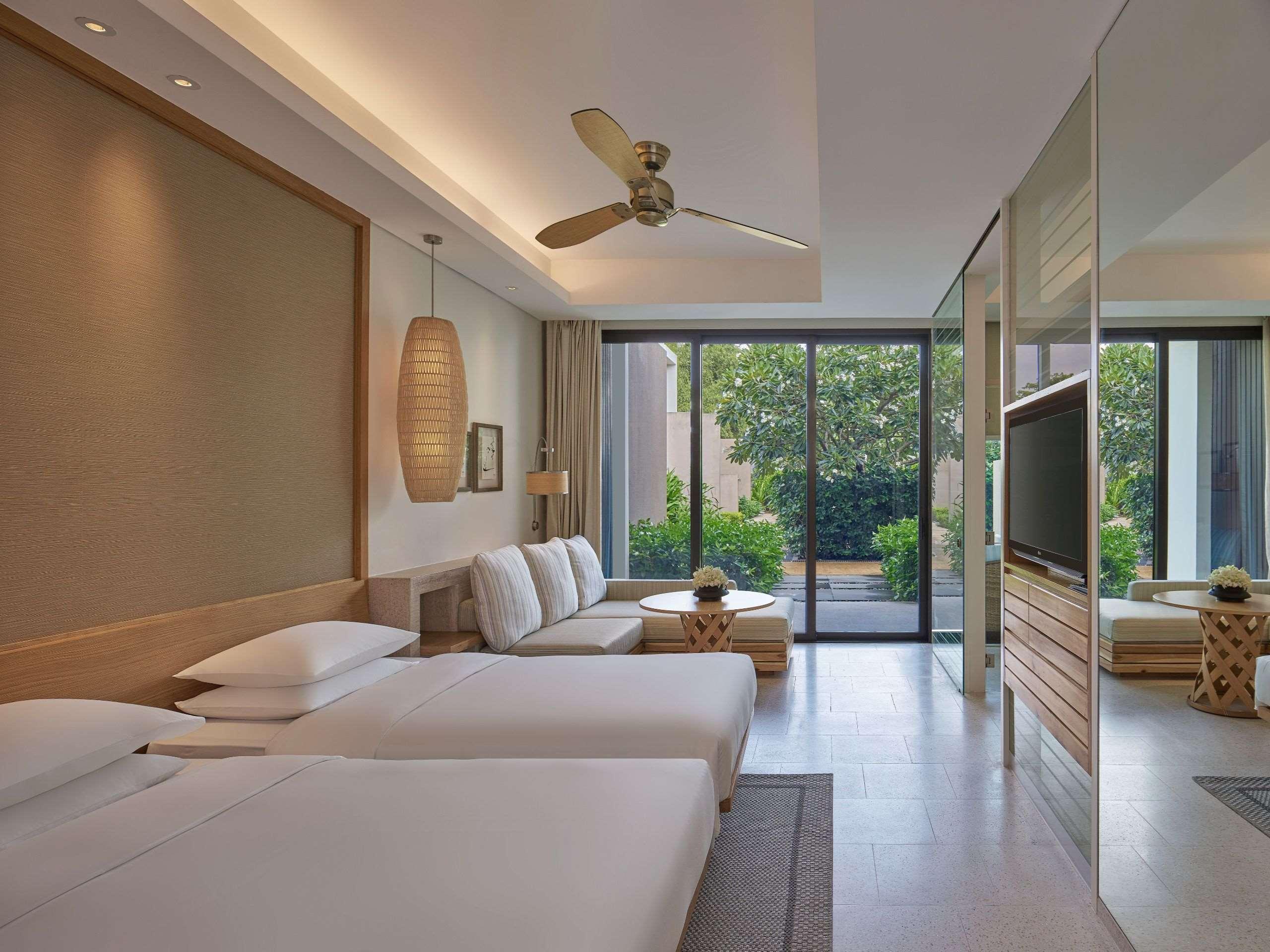 Hyatt Regency And Resort 5*