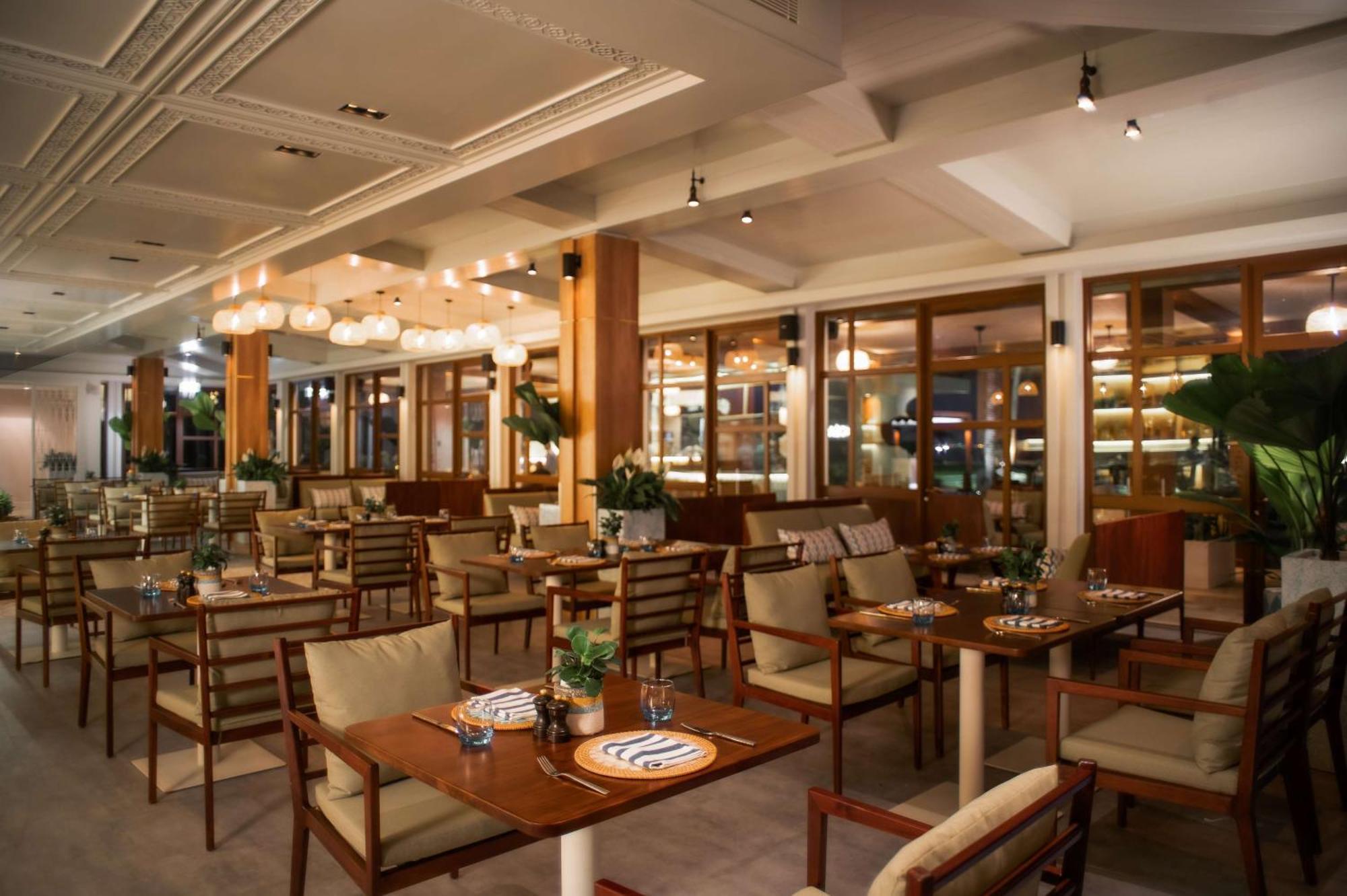Hyatt Regency And Курортный комплекс 5*