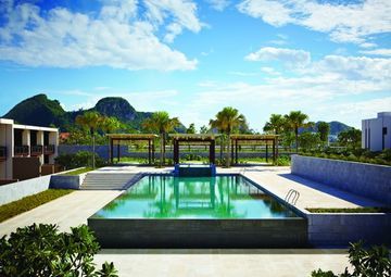 Hyatt Regency And Resort 5*