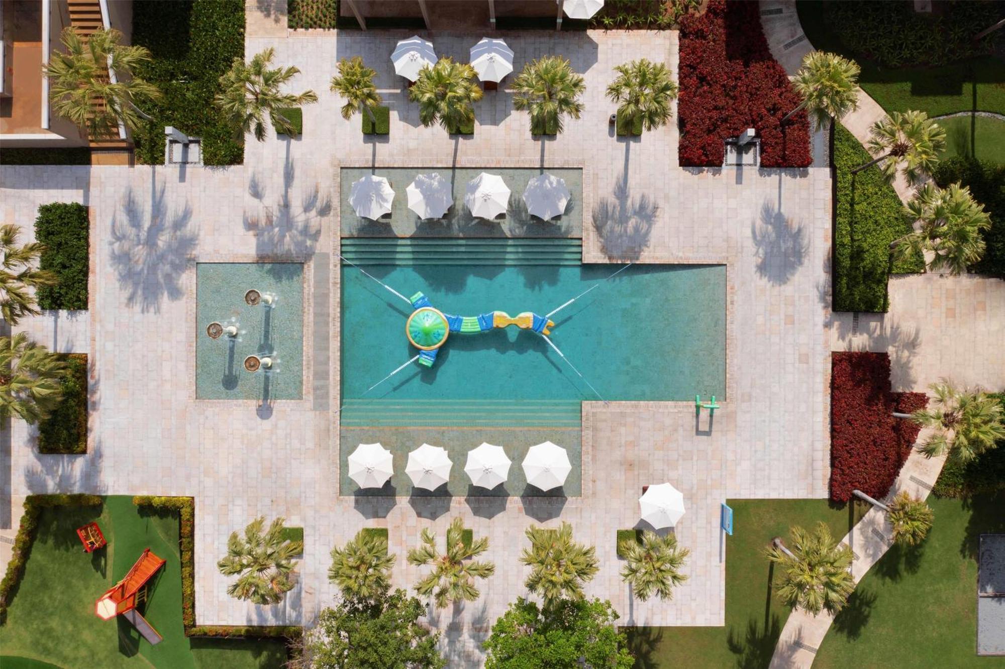 Hyatt Regency And 5* Da Nang