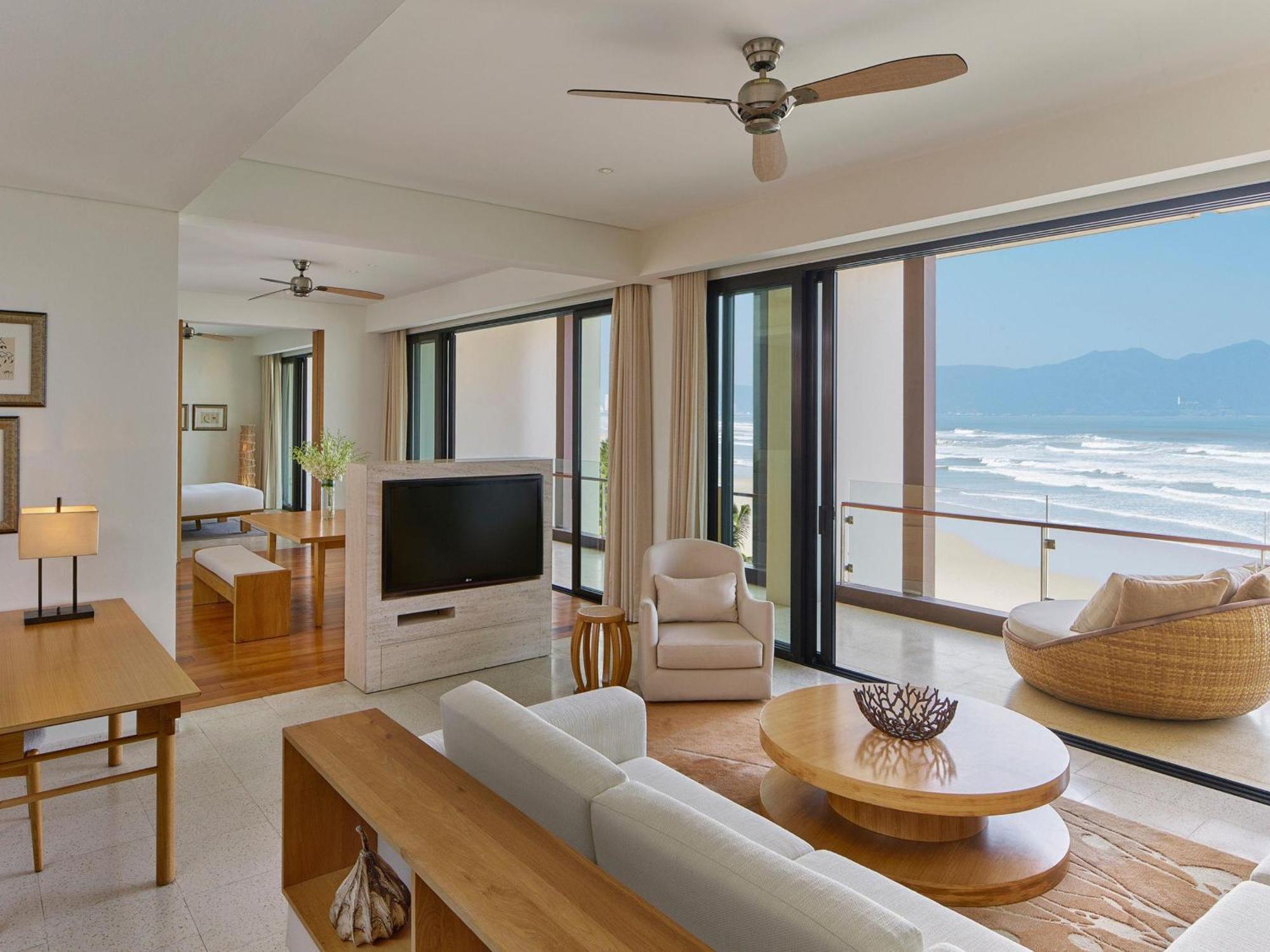 Hyatt Regency And Da Nang
